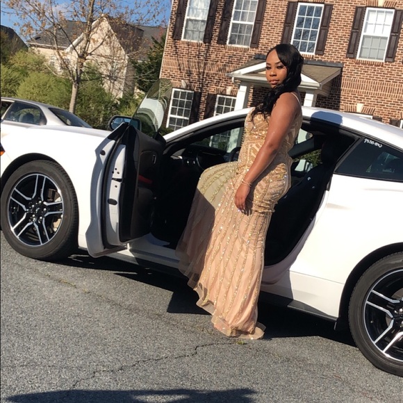 Prom Dress! - Picture 5 of 6